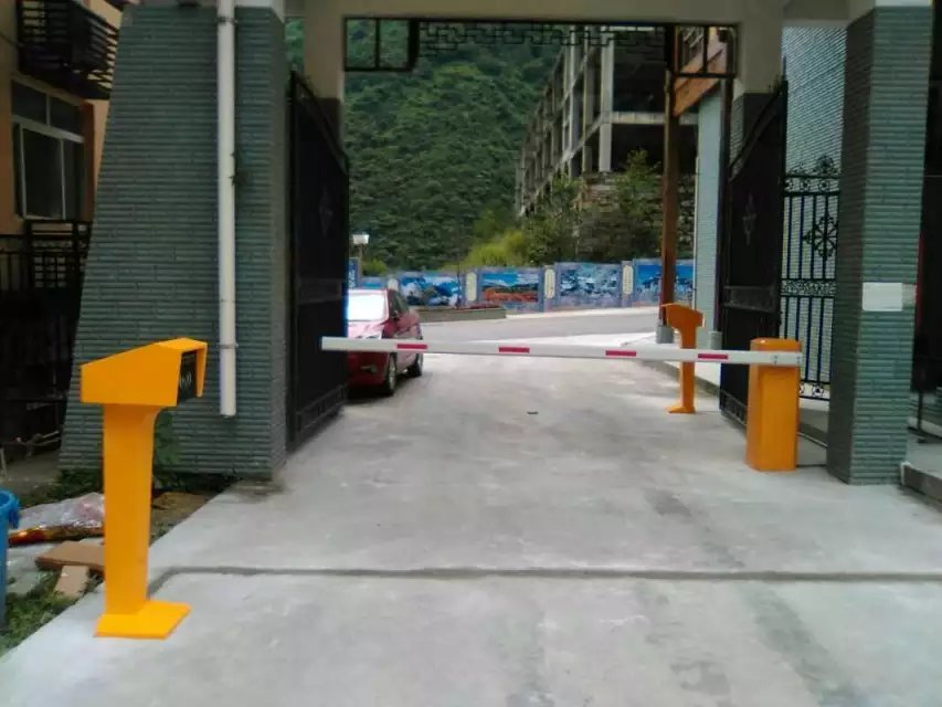 上海奉贤区上海奉贤区四川巴中市道闸